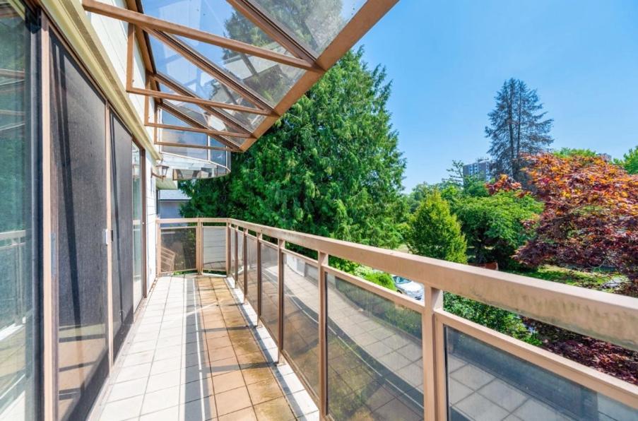 Stylish & Central Vancouver Retreat - Steps From Local Attractions! Apartment Exterior photo